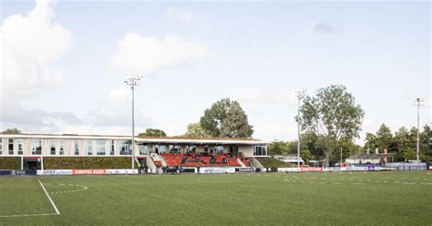 ajax verliest besloten oefenwedstrijd van az wijndal maakt rentree voetbalprimeur