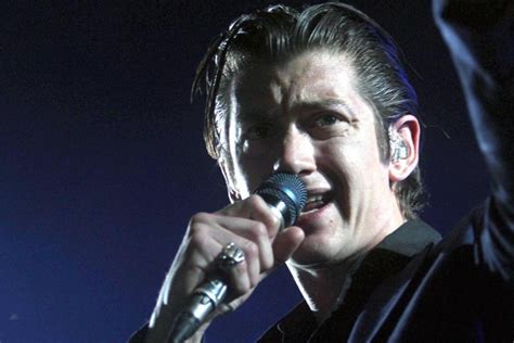 arctic monkeys mit neuem album lounge statt tanzflaeche