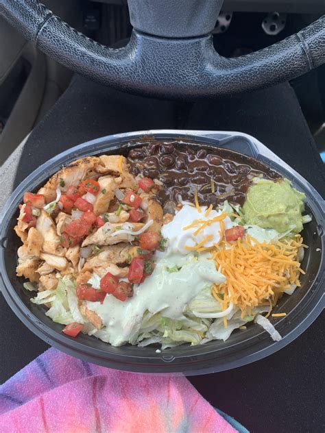 dont     hear    taco bell chicken power bowl  delicious