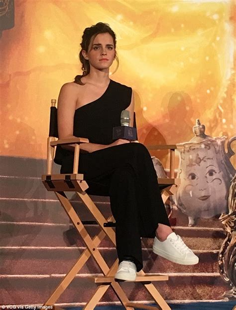 Emma Watson Reveals Why She Refuses Selfies With Fans