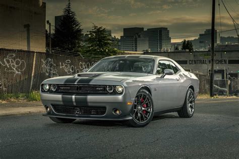 dodge challenger srt  reviewtrims specs  price carbuzz