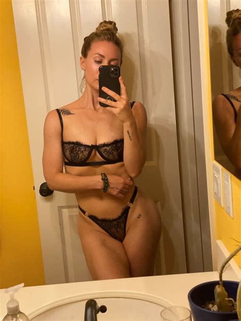 Nicole Aniston Onlyfans Nude Photos Leaked 18