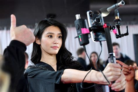 ming xi sexy 18 photos thefappening