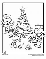 Coloring Christmas Pages Charlie Brown Snoopy Peanuts Kids Printable Gang Sheets Tree Cartoon Clipart Jr Book Pumpkin Its Great Cartoons sketch template
