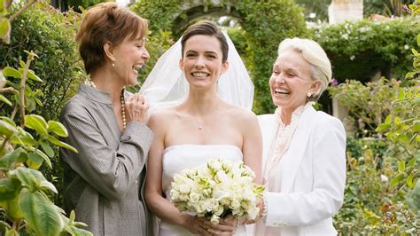 4 Mother Of The Bride Vs Stepmom Clashes That Could Crash Your Wedding