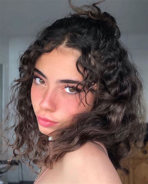 lydiamch on instagram “🧁” hair styles curly hair styles short