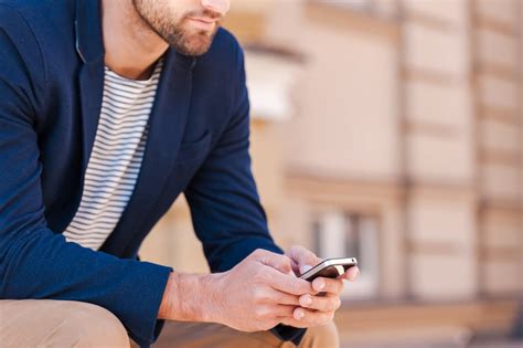 Bad Texting Habits From Guys Popsugar Love And Sex