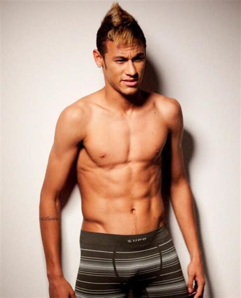 11 Sexiest Soccer Abs In The World Neymar Hot Neymar Jr Soccer Players