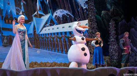 frozen sing  hollywood studios namestews