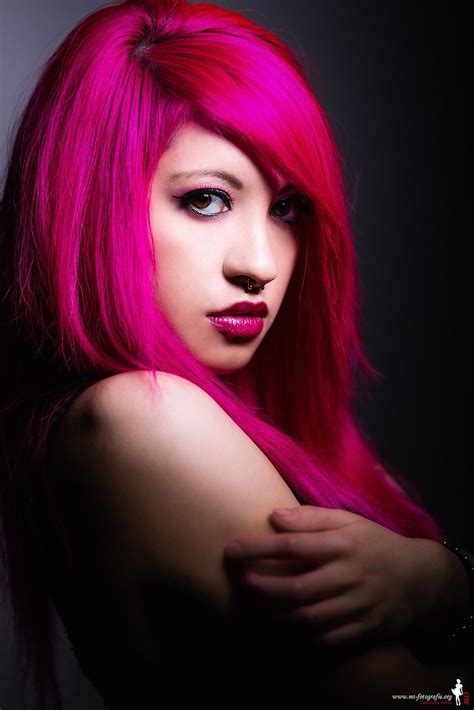 pink hair it s brave and bold and sexyy nightingale pink hair model