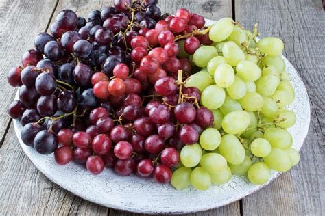 uvas todos los tipos propiedades usos  beneficios  la salud