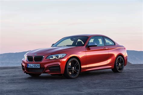 world premiere bmw  series coupe  convertible facelift