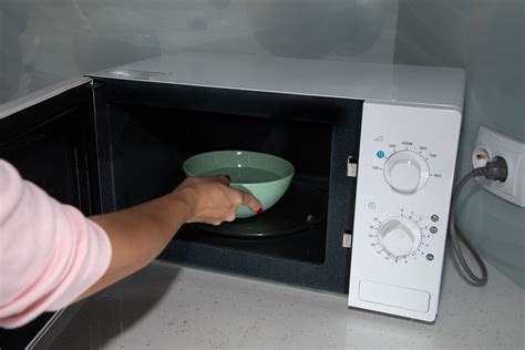 clean  microwave  cleaning hacks ahs