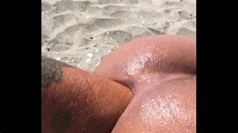 Public Fist On The Nude Beach Bg Xvideos