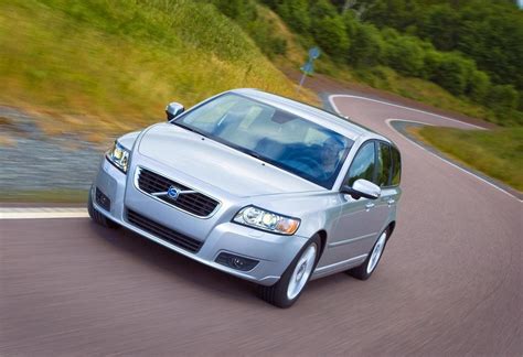 volvo  latest news reviews specifications prices    top speed
