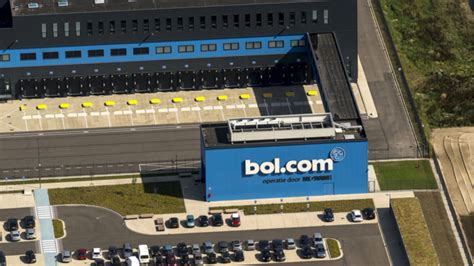 bolcom wil duurzaamheidsslag maken met verpakkingsmachines logistiekprofs