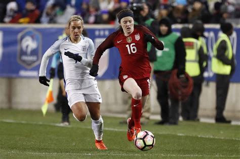 Rose Lavelle Goal Gives U S Women S Soccer Team 1 0 Win At Sweden