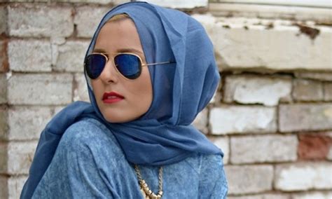 Fashion Blogger Dina Torkia ‘there’s A Fear Factor Around