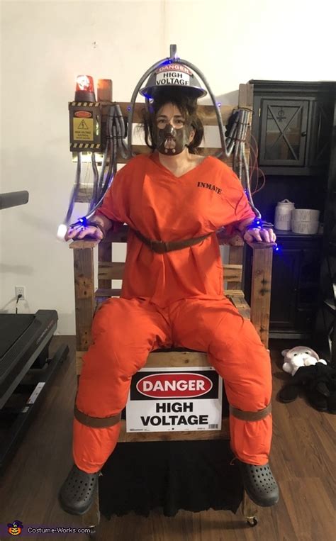 inmate  electric chair costume