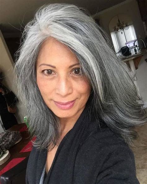 women with natural gray hair are in trend again 50 pics