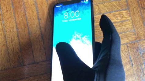 Iphone Xs Max Unlock Screen Activate The Tap Wake Mode