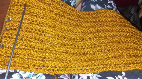 golden scarf hive