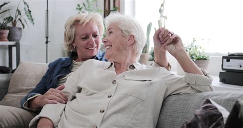 Mature Lesbian Couple – Telegraph