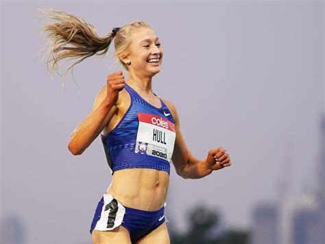 Jessica Hull Wins National 5000m Title The Border Mail Wodonga Vic