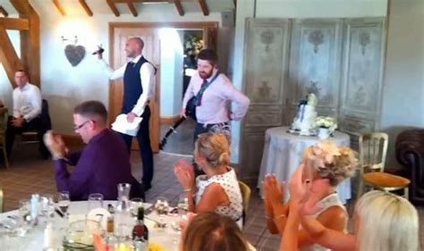 Best Man Sings Wedding Speech To Newlyweds Uk News Uk
