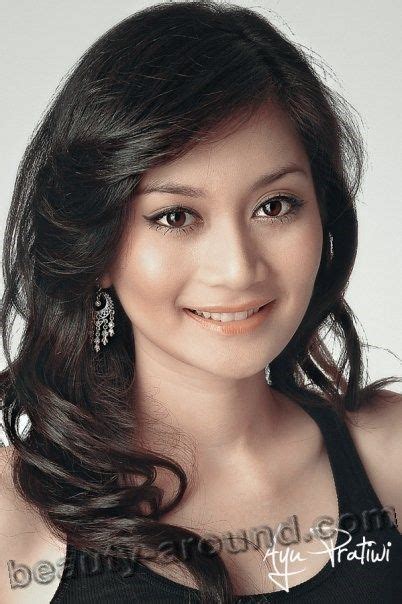 Beautiful Indonesian Women Photos Miss Indonesia Tourism 2009 Ayu