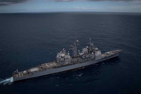 navy    fired commander  cruiser uss lake erie