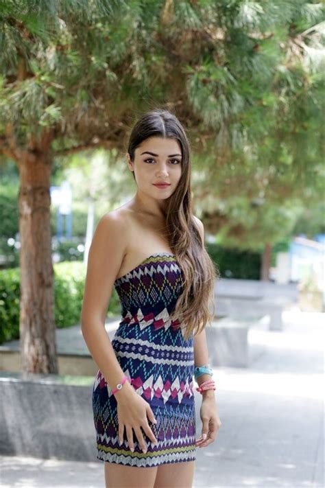 hande ercel güneş in kızları hande ercel beautiful celebrities beauty women