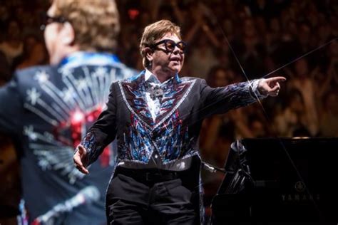 elton john blasts security guards with foul mouthed rant