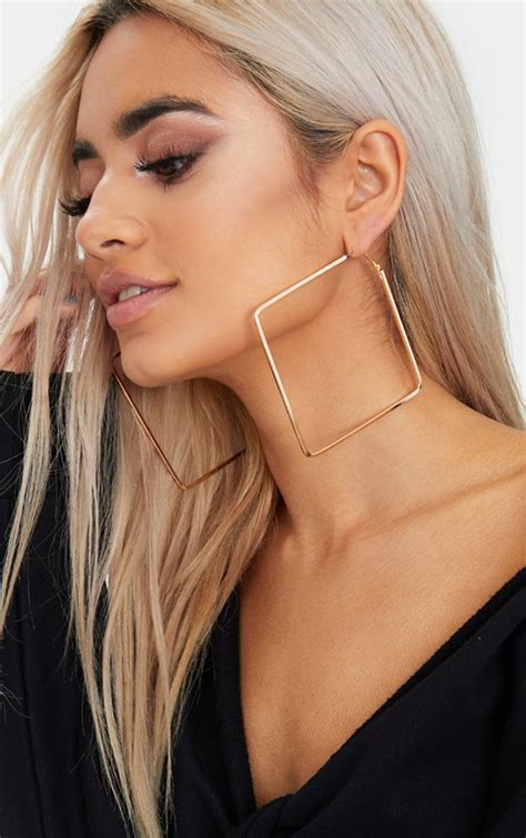 gold large square hoop earrings accessories prettylittlething ca