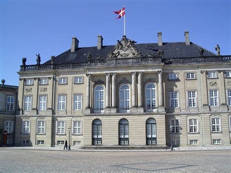 le chateau royal photo de  copenhague orjoenpa