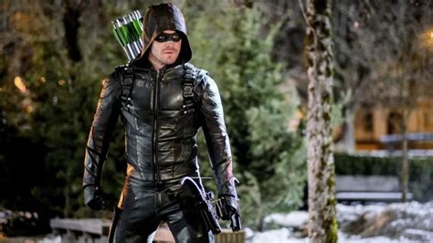 en su quinta temporada arrow presenta una nueva generación de