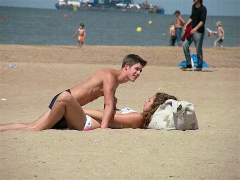 Photos Of Couple Anal Fucking On The Beach Best Porno