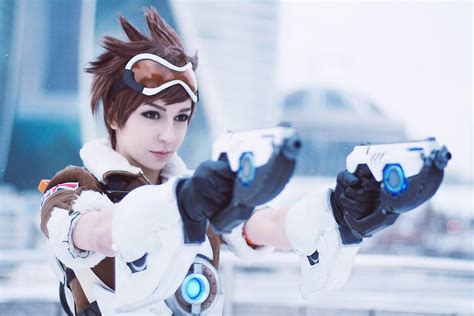 page 5 of 6 for 37 hottest sexiest overwatch cosplays female gamers