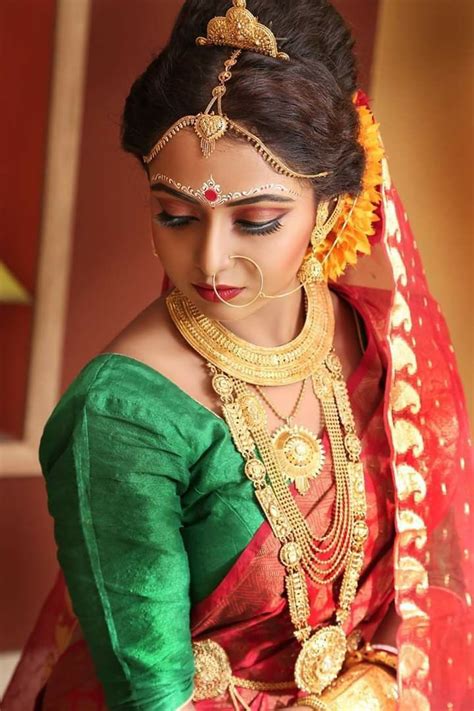 pin by puja plaboni roy on lewk bridal makeup indian bride makeup