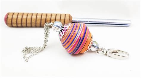big paper bead key chain project tutorial paper bead rollers jewelry findings  supplies