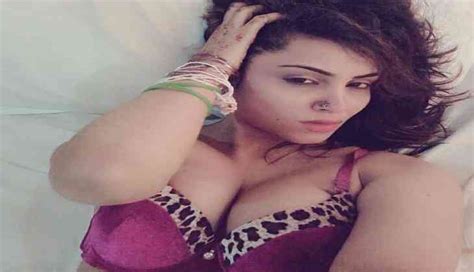Arshi Khan Sex Xxx Top Rated Pic Free Comments 1