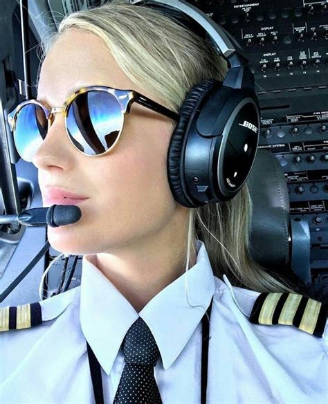 female pilot aviationideas female pilot pilot aviation