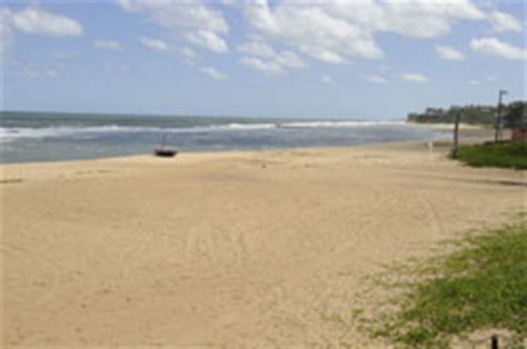 mozambique roads  routes hotels camping  places  stay   main road  mozambique