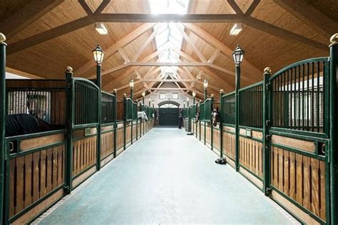 luxury horse stables