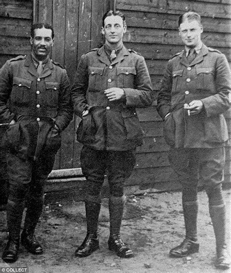 british officers 1917 british history military cross