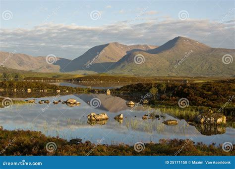 black mount stock photo image  lonely achlaise
