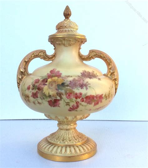 antiques atlas large antique blush ivory royal worcester vase