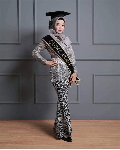 Model Kebaya Wisuda √ 30 Model Kebaya Wisuda Muslim Hijab Modern