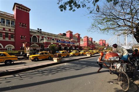 busiest railway stations  india train stations