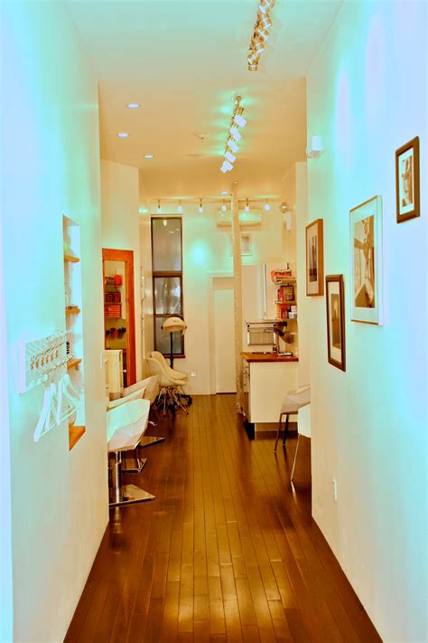 breed  upscale salons  transforming  images  harlem
